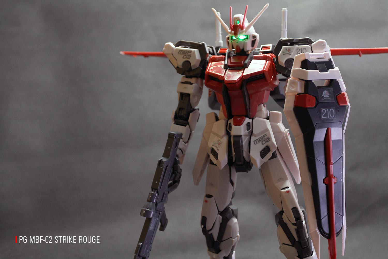 PG MBF-02 Strike Rouge 大班嫣红强袭+空中霸王